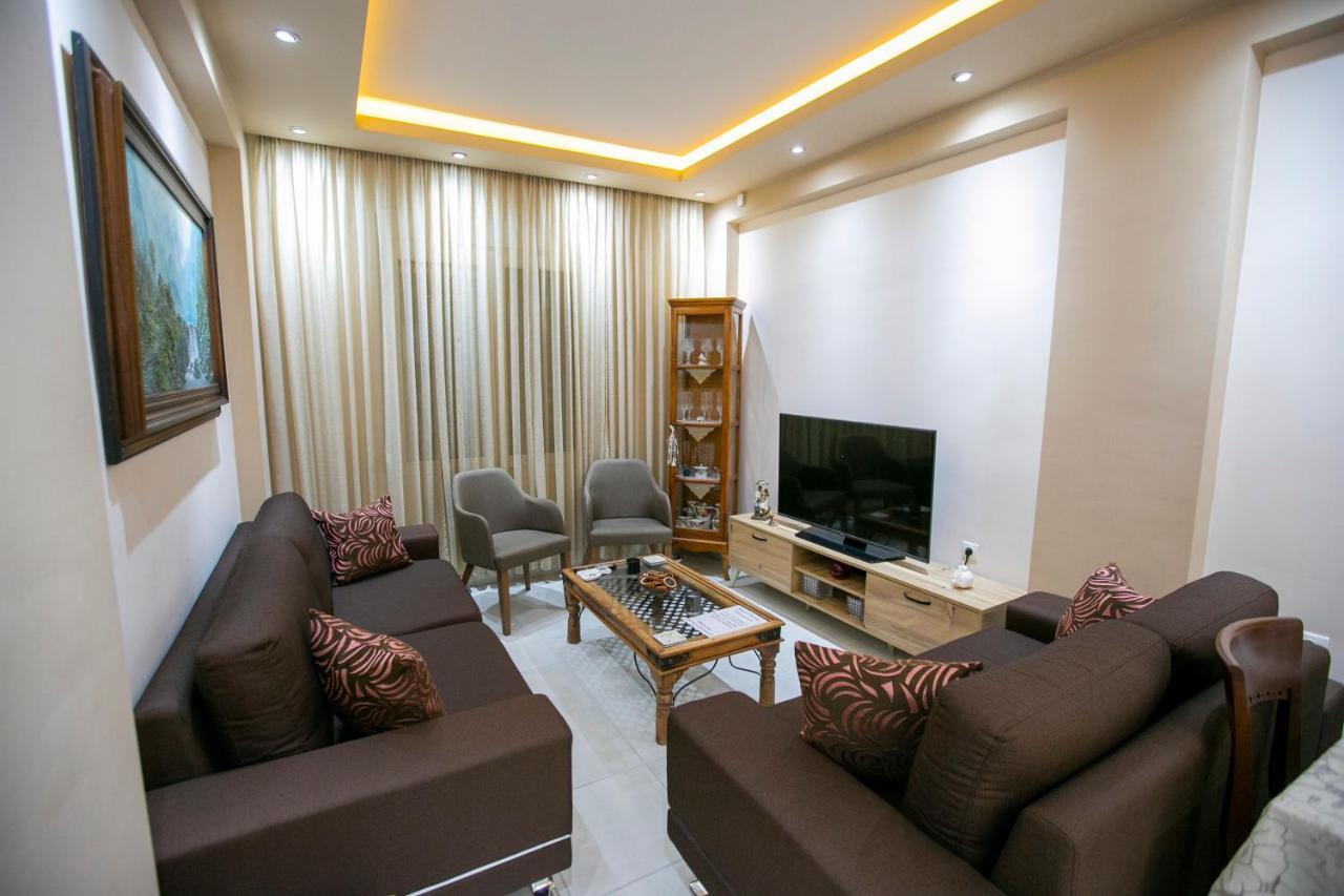 Moza House Apartment Kavála ภายนอก รูปภาพ