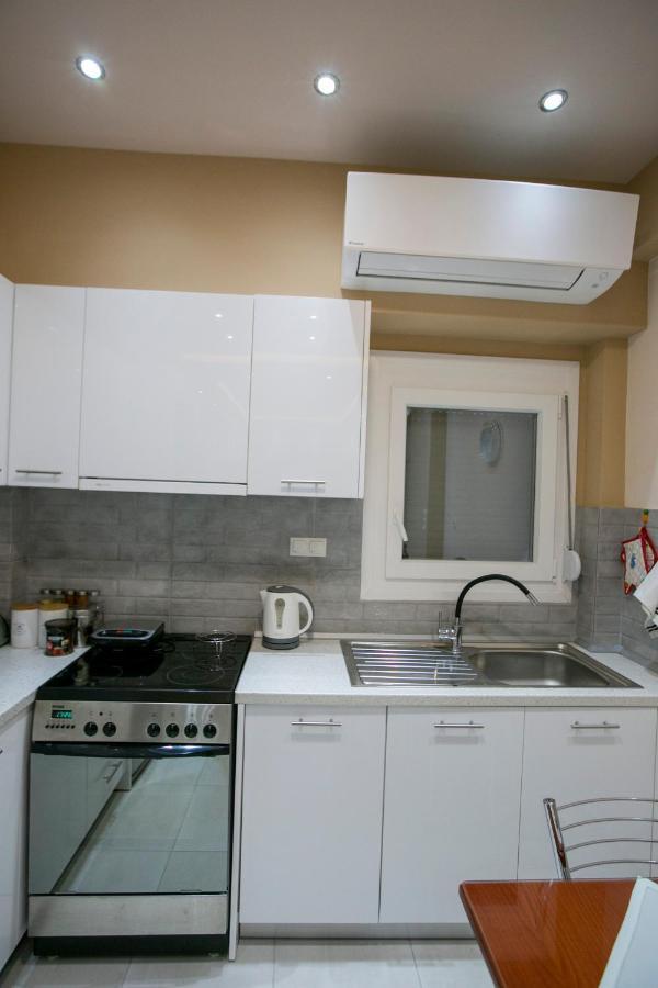 Moza House Apartment Kavála ภายนอก รูปภาพ