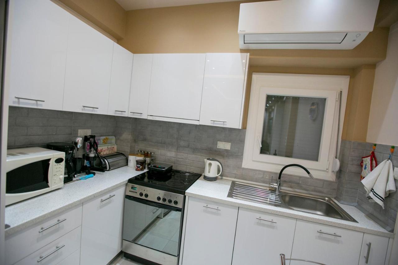 Moza House Apartment Kavála ภายนอก รูปภาพ
