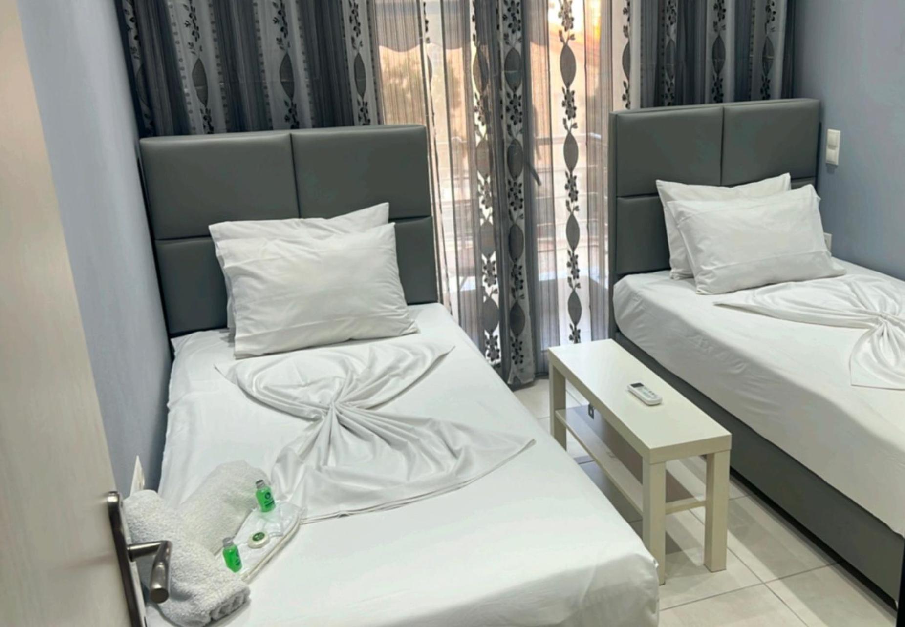 Moza House Apartment Kavála ภายนอก รูปภาพ
