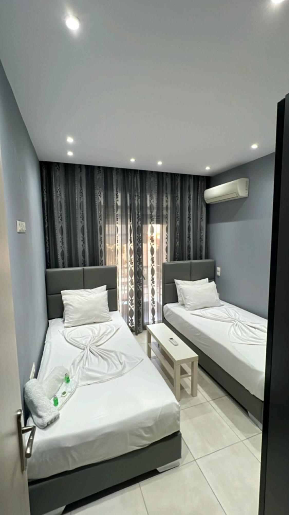Moza House Apartment Kavála ภายนอก รูปภาพ