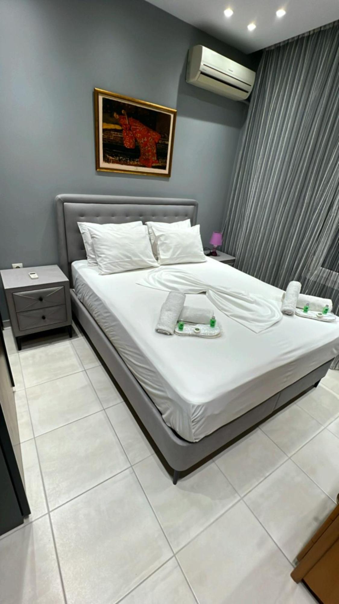 Moza House Apartment Kavála ภายนอก รูปภาพ